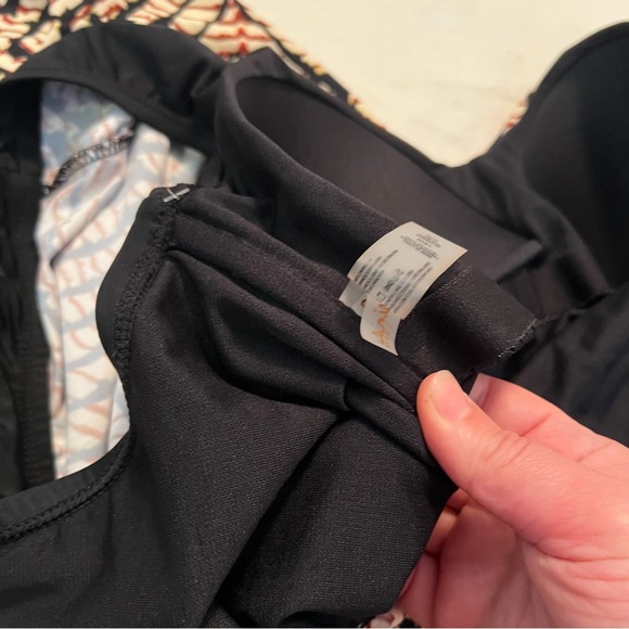 NWT flutter sleeve low V neck swim one piece - Picture 6 of 14